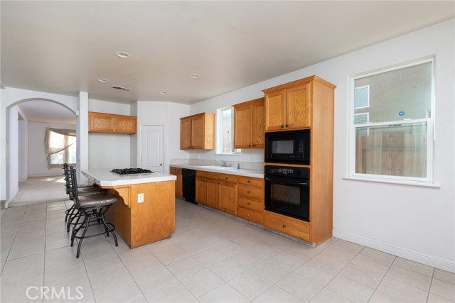 Detail Gallery Image 14 of 17 For 2681 Wrenwood, Clovis,  CA 93611 - 5 Beds | 3/1 Baths