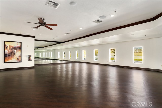 Detail Gallery Image 38 of 56 For 489 Berrybush St, Hemet,  CA 92543 - 3 Beds | 2 Baths