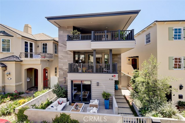 436 27th Street, Manhattan Beach, California 90266, 4 Bedrooms Bedrooms, ,4 BathroomsBathrooms,Residential,Sold,27th,SB20086504