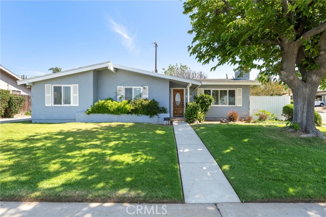 228 W OLD MILL, Corona CA: https://media.crmls.org/medias/cf7b3928-5543-4a25-a7ad-82df18ce1a92.jpg