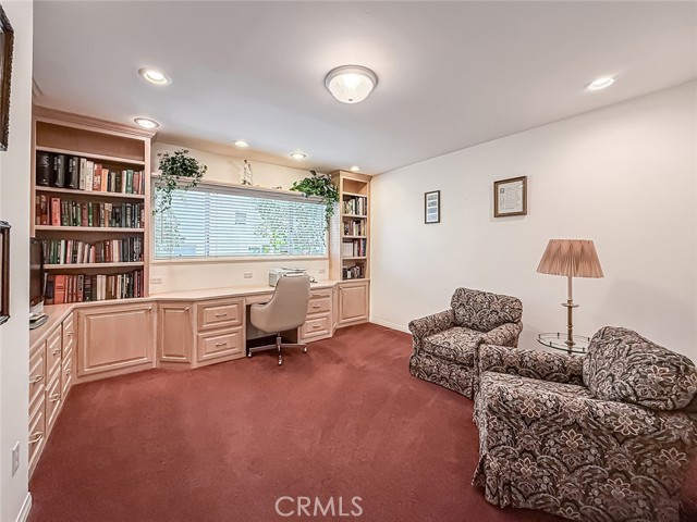 Image 36 of 60 For 17424 Superior