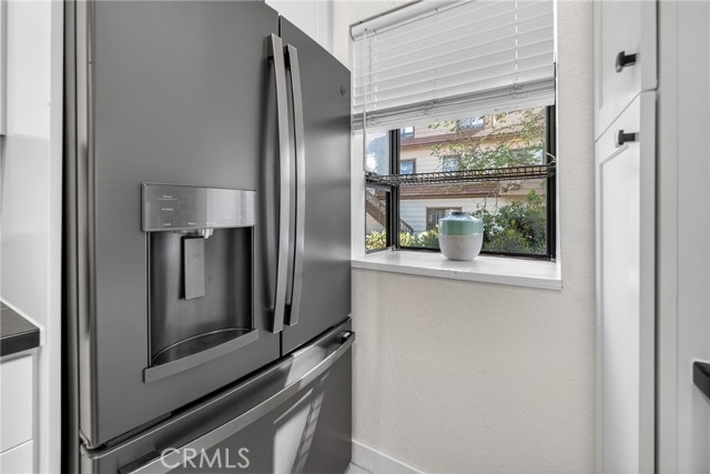 Detail Gallery Image 15 of 36 For 158 Maegan #9,  Thousand Oaks,  CA 91362 - 3 Beds | 2/1 Baths