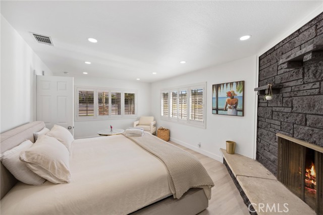 Detail Gallery Image 9 of 20 For 2551 E Larkwood, West Covina,  CA 91791 - 4 Beds | 3 Baths