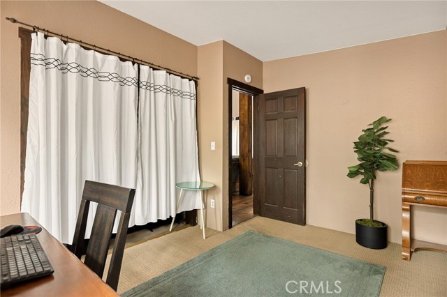 Detail Gallery Image 14 of 39 For 30941 Glen Oak, Running Springs,  CA 92382 - 3 Beds | 2 Baths