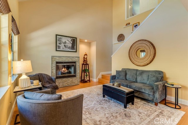 1560 Emerson Road, Cambria CA: https://media.crmls.org/medias/cf7d806e-76df-4471-a671-a6b7d72a4a88.jpg
