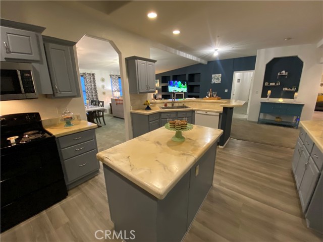 Detail Gallery Image 22 of 72 For 26480 Steinhoff Ave, Hemet,  CA 92545 - 6 Beds | 3 Baths