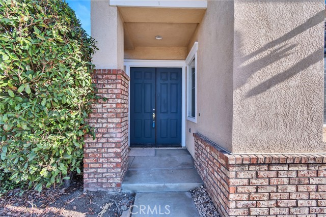 Detail Gallery Image 3 of 42 For 3637 Sedlock Dr, Corona,  CA 92881 - 4 Beds | 2/1 Baths