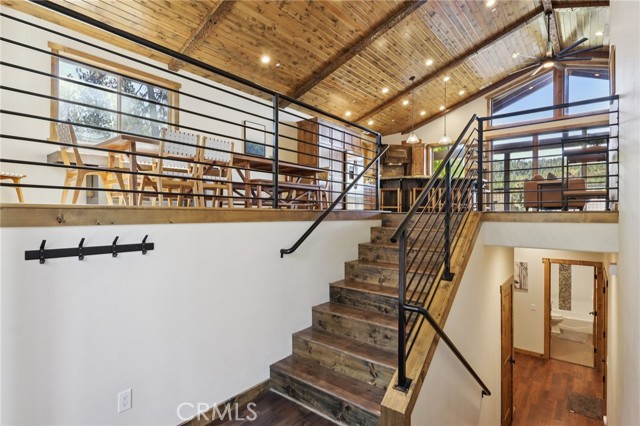 Detail Gallery Image 7 of 40 For 760 Tehama Dr, Big Bear Lake,  CA 92315 - 4 Beds | 3/1 Baths