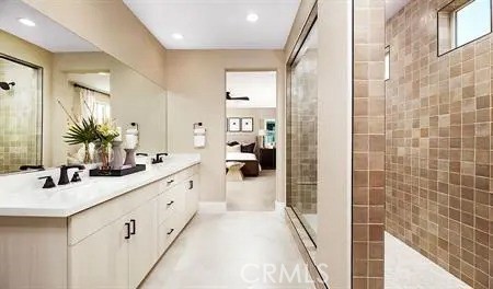 https://media.crmls.org/medias/cf7f739a-dd90-47b3-ac65-5c72efd3d985.jpg?preset=X-Large