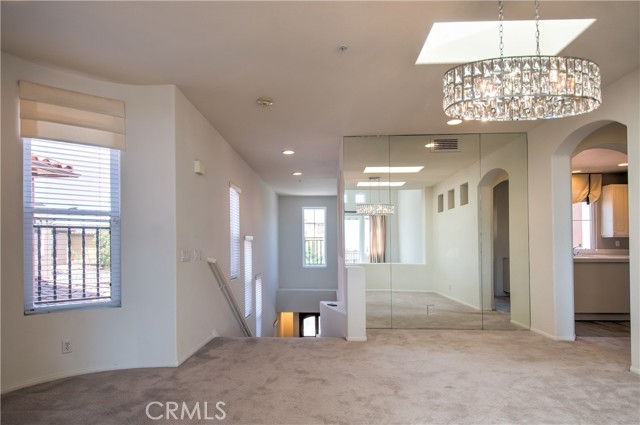 15 Riva Drive, Newport Coast CA: https://media.crmls.org/medias/cf7f9338-1691-4b31-8ddc-239f16203fab.jpg