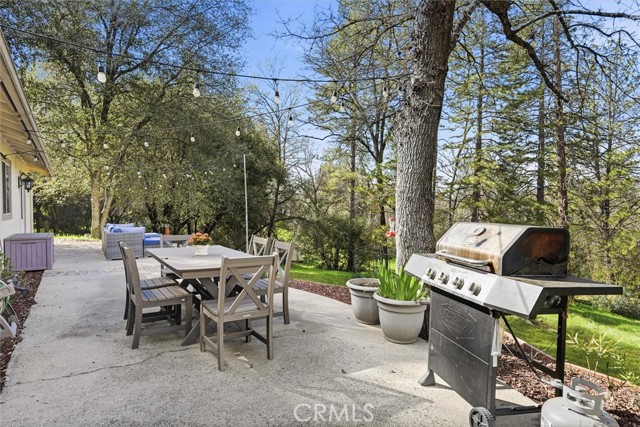 Detail Gallery Image 40 of 48 For 50047 Hangtree, Oakhurst,  CA 93644 - 3 Beds | 2 Baths