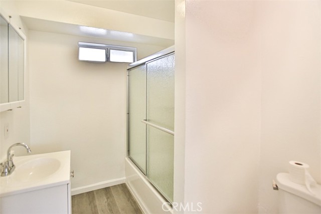 Detail Gallery Image 20 of 27 For 2154 E. 14th St, Long Beach,  CA 90804 - 2 Beds | 1 Baths