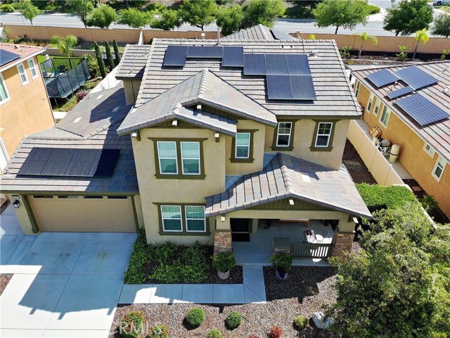 Detail Gallery Image 4 of 62 For 35582 Laurel Tree Ct, Winchester,  CA 92596 - 4 Beds | 3 Baths