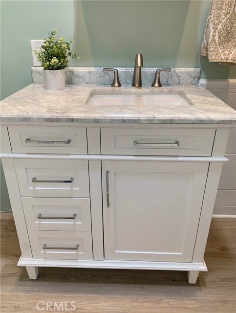 Detail Gallery Image 9 of 19 For 305 Roycroft, Long Beach,  CA 90814 - 3 Beds | 2 Baths