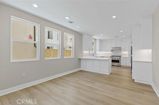 726 Olivier Drive, Placentia CA: https://media.crmls.org/medias/cf818c9f-2e33-4fd2-acfd-7f908af6afa4.jpg