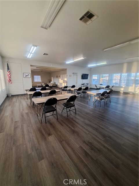 Detail Gallery Image 28 of 34 For 2498 Ayala Dr #136,  Rialto,  CA 92377 - 2 Beds | 2 Baths