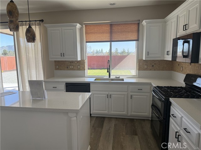 Detail Gallery Image 17 of 45 For 35602 Driftwood, Winchester,  CA 92596 - 4 Beds | 3 Baths