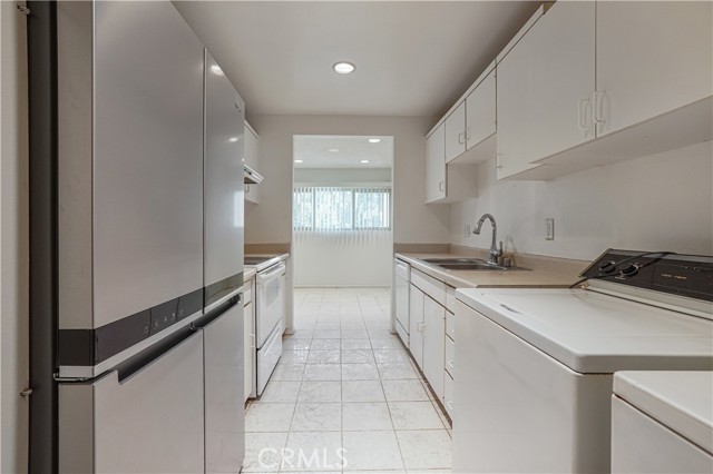 Detail Gallery Image 18 of 52 For 23675 Park Capri #24,  Calabasas,  CA 91302 - 2 Beds | 2 Baths