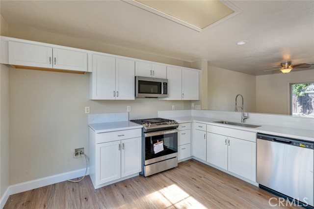 Detail Gallery Image 13 of 27 For 2033 Gleneagle St, Atwater,  CA 95301 - 3 Beds | 2 Baths