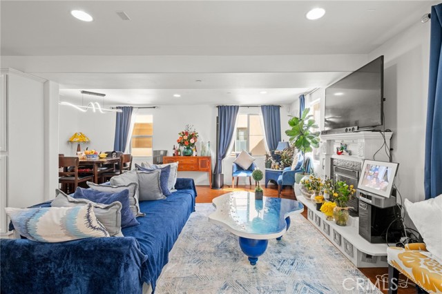 Detail Gallery Image 21 of 39 For 26404 Vermont Avenue #3,  Harbor City,  CA 90710 - 3 Beds | 1/1 Baths