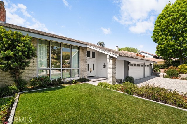 Detail Gallery Image 3 of 69 For 8503 Seranata Drive, Whittier,  CA 90603 - 5 Beds | 2/1 Baths