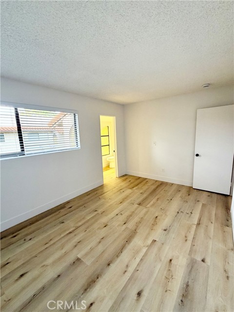 Detail Gallery Image 14 of 17 For 400 S Flower #8,  Orange,  CA 92868 - 3 Beds | 2/1 Baths