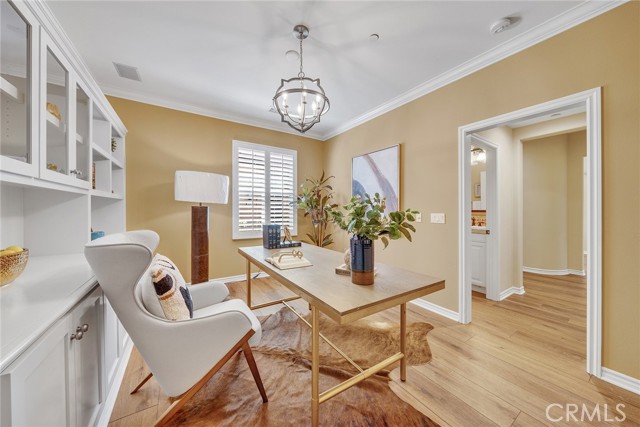 63 Splendor, Irvine CA: https://media.crmls.org/medias/cf84f891-5ffc-4775-8881-49e9499832df.jpg