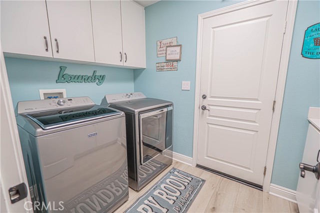 Detail Gallery Image 24 of 53 For 23321 Cuestport Dr, Valencia,  CA 91354 - 5 Beds | 4 Baths