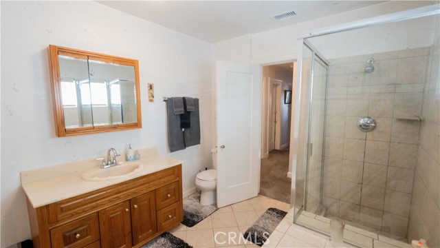 Detail Gallery Image 50 of 50 For 2222 W 76th St, Inglewood,  CA 90305 - 4 Beds | 2 Baths