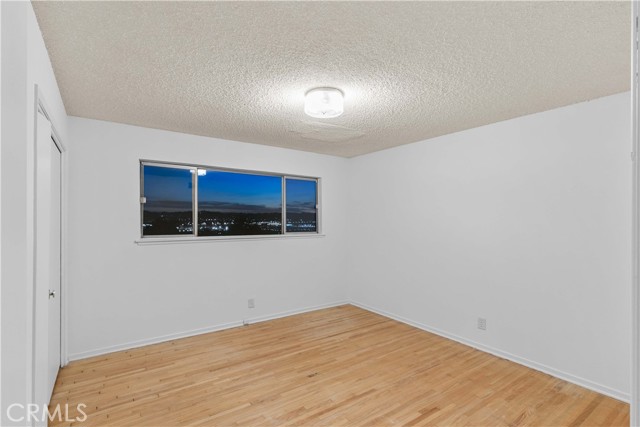 Detail Gallery Image 50 of 63 For 9960 Milburn, Sun Valley,  CA 91352 - 4 Beds | 2 Baths