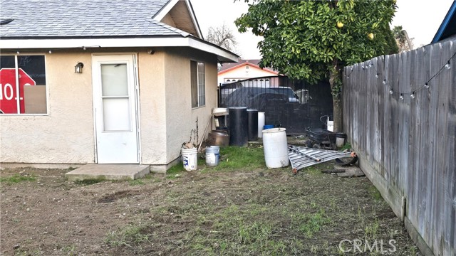 Detail Gallery Image 25 of 27 For 155 N Haney Ave, Reedley,  CA 93654 - 3 Beds | 2 Baths