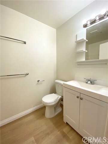 Detail Gallery Image 6 of 11 For 329 Genoa St #C,  Monrovia,  CA 91016 - 3 Beds | 3 Baths