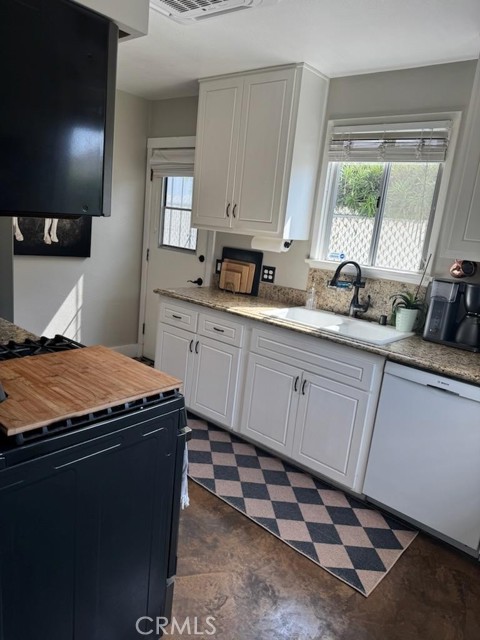 13426 Anola, Whittier CA: https://media.crmls.org/medias/cf874075-1ffa-4b9e-9367-d3adadadb5a3.jpg