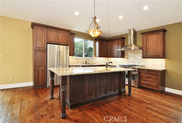 519 Lucia, Redondo Beach, California 90277, 4 Bedrooms Bedrooms, ,2 BathroomsBathrooms,Residential,Sold,Lucia,SB17035897