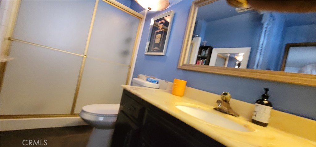 https://media.crmls.org/medias/cf87d00e-ee68-4857-843b-f647410aa6b8.jpg?preset=X-Large