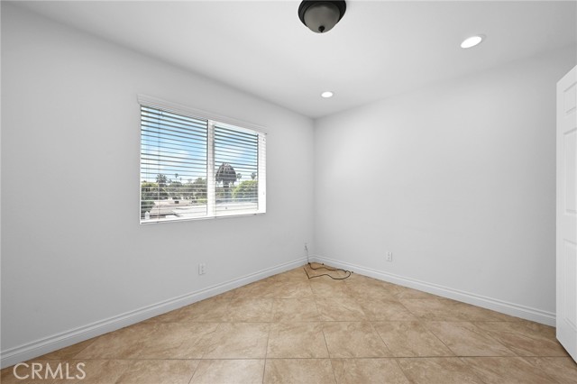 Detail Gallery Image 45 of 53 For 426 Grant St, Oceanside,  CA 92054 - 8 Beds | 6 Baths