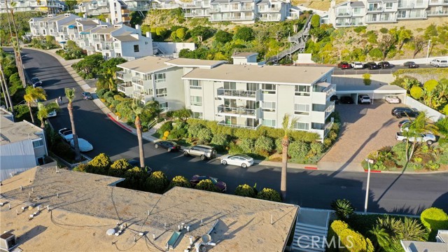 Detail Gallery Image 19 of 19 For 21703 Ocean Vista #201,  Laguna Beach,  CA 92651 - 2 Beds | 2 Baths