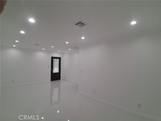Detail Gallery Image 11 of 33 For 13716 Hoyt, Pacoima,  CA 91331 - 2 Beds | 1 Baths