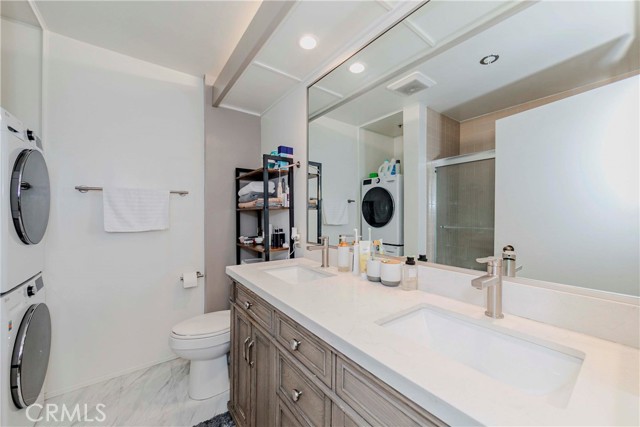Detail Gallery Image 10 of 16 For 222 S Central Ave #320,  Los Angeles,  CA 90012 - 1 Beds | 1 Baths