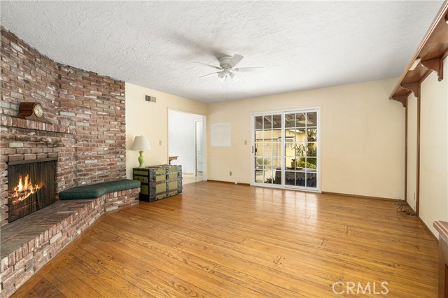 Detail Gallery Image 7 of 36 For 939 W Orange Rd, Santa Ana,  CA 92706 - 3 Beds | 2 Baths