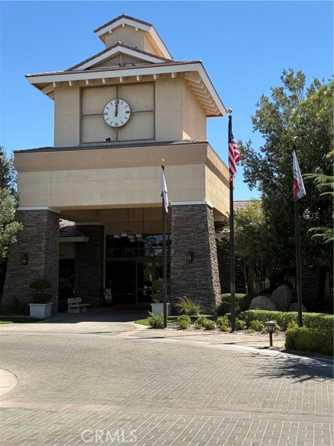 19453 Maple Creek Road, Apple Valley CA: https://media.crmls.org/medias/cf8b1181-aa9a-486f-b3a7-af8f6ccf554f.jpg