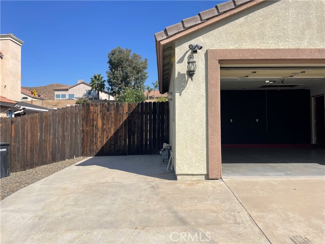 Detail Gallery Image 5 of 58 For 31646 Willow View Pl, Lake Elsinore,  CA 92532 - 4 Beds | 2 Baths