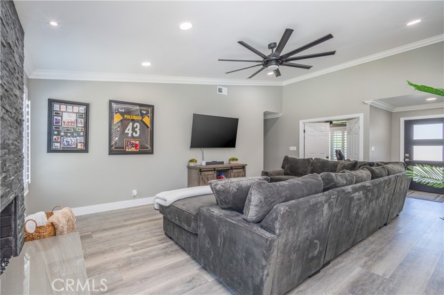 Detail Gallery Image 16 of 41 For 3219 Las Marias Ave, Hacienda Heights,  CA 91745 - 3 Beds | 2 Baths
