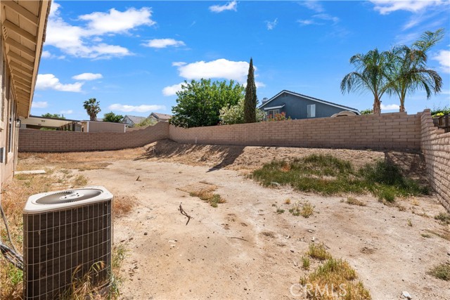 Detail Gallery Image 28 of 32 For 36521 Silverado Dr, Palmdale,  CA 93550 - 3 Beds | 2 Baths