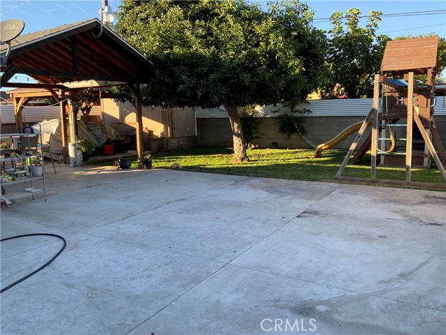 Detail Gallery Image 5 of 5 For 9729 Homestead, Pico Rivera,  CA 90660 - 3 Beds | 2 Baths