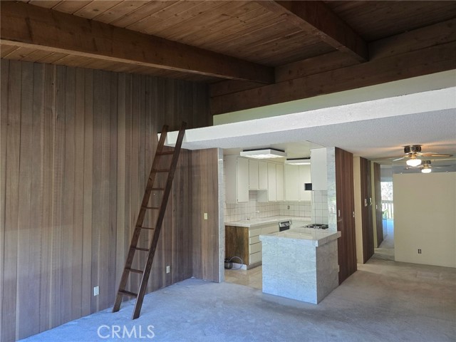 6542 OCEAN CREST Drive, Rancho Palos Verdes CA: https://media.crmls.org/medias/cf8e22b6-b3bf-45c7-9052-10b04f878e8d.jpg