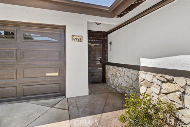 8985 Riderwood Drive photo 5