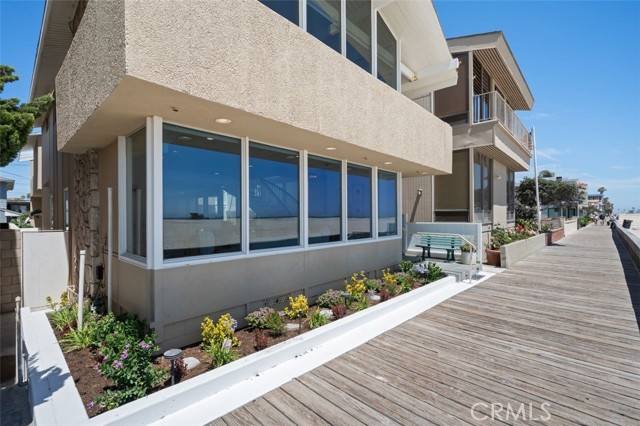 Image 3 for 5559 E Seaside Walk, Long Beach, CA 90803