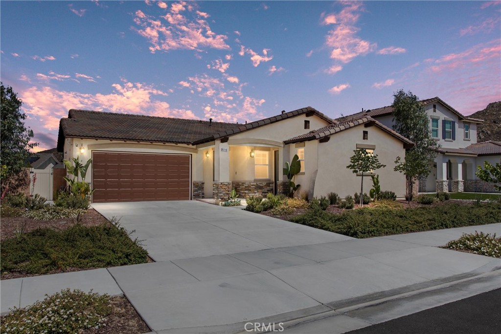 1216 Flagstone Lane
