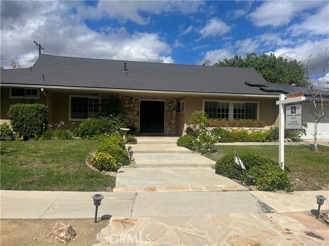 Detail Gallery Image 1 of 20 For 5341 Dubois Ave, Woodland Hills,  CA 91367 - 4 Beds | 2/1 Baths